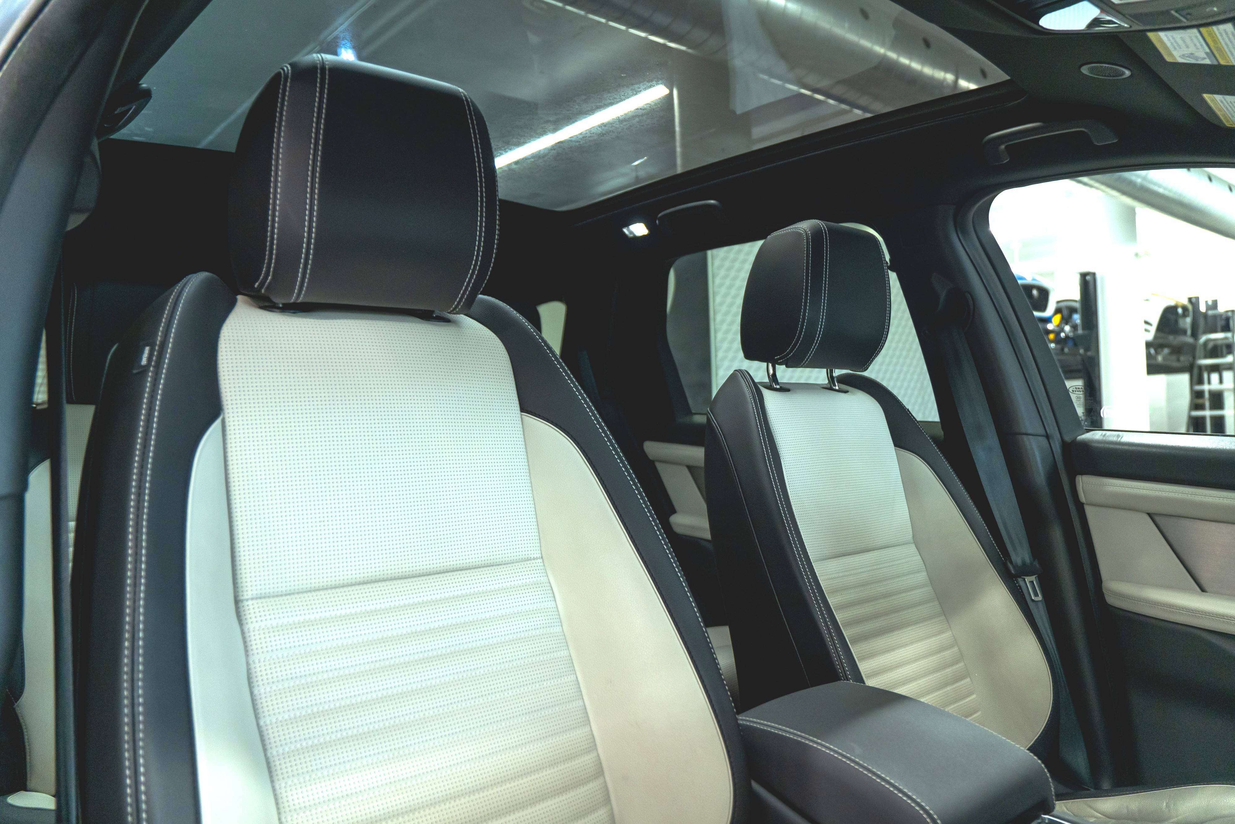 Land Rover Discovery Sport 2023