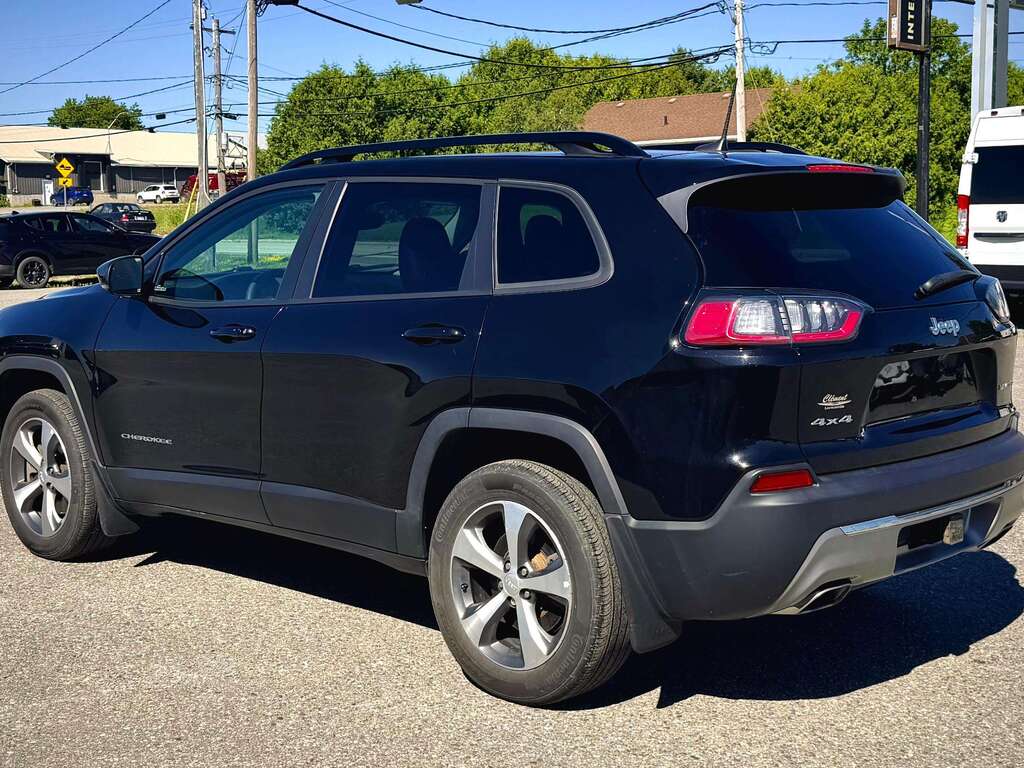 2022 Jeep Cherokee