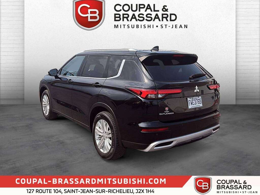 2024 Mitsubishi Outlander