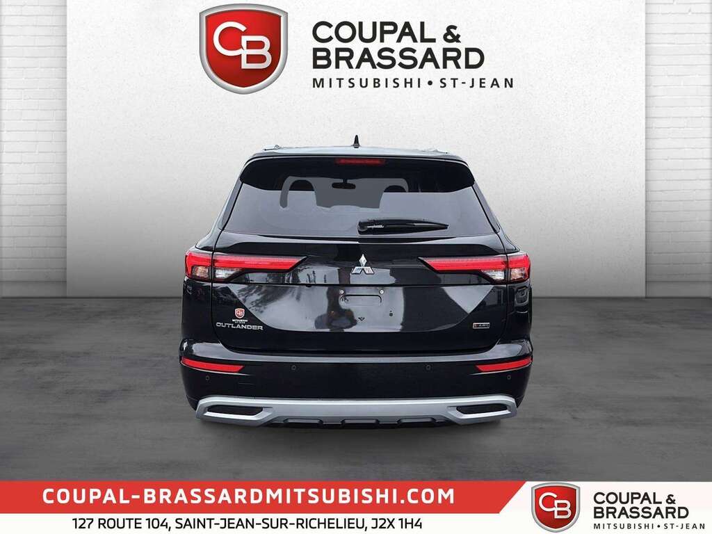 2024 Mitsubishi Outlander