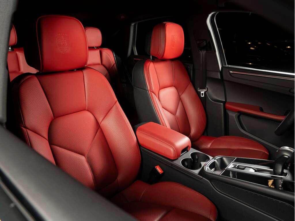 2025 Porsche Macan