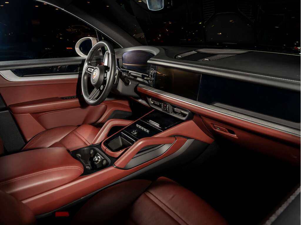 2024 Porsche Cayenne