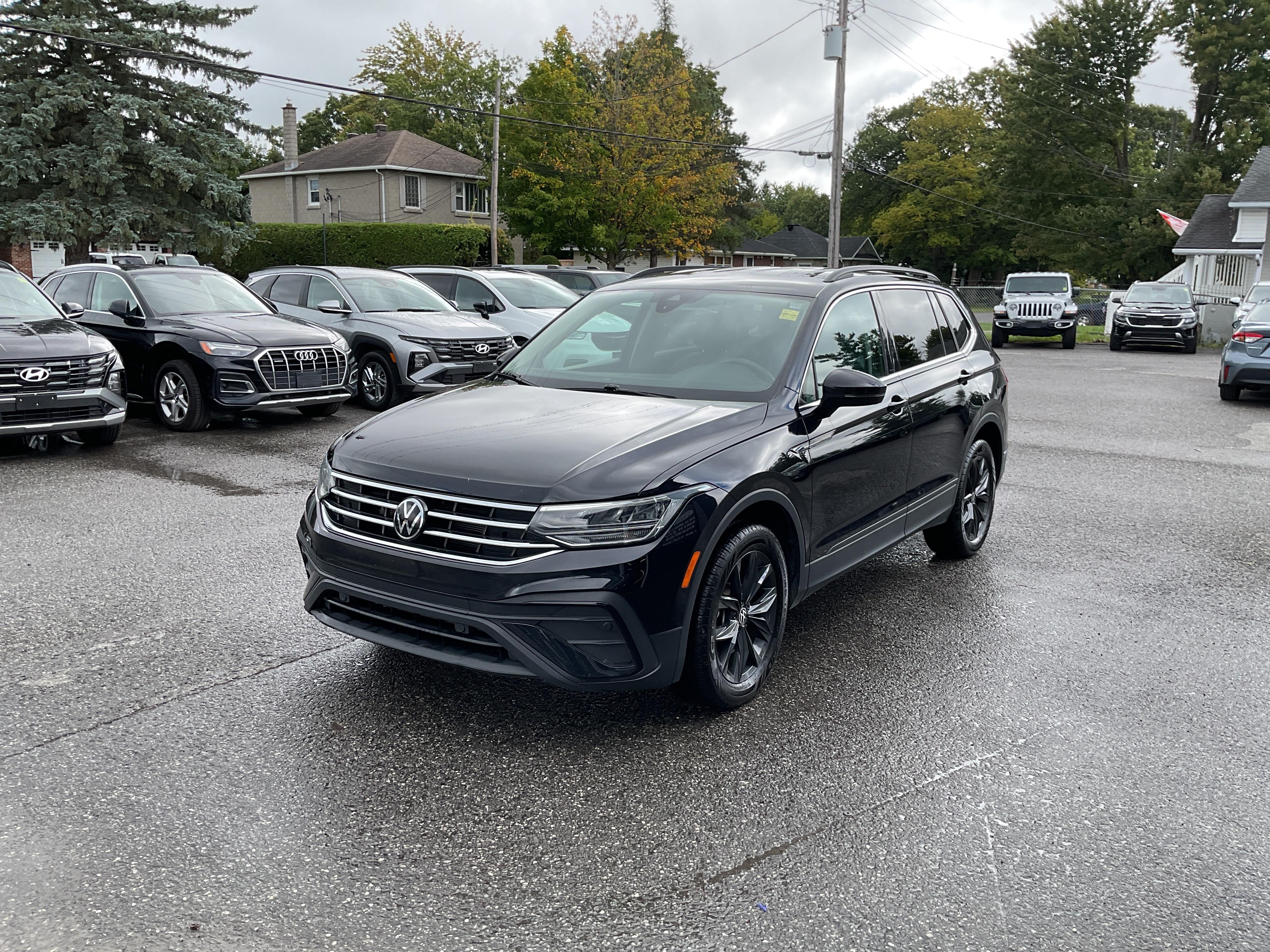 Black 2024 Volkswagen Tiguan SUV / Crossover 8-Speed Automatic