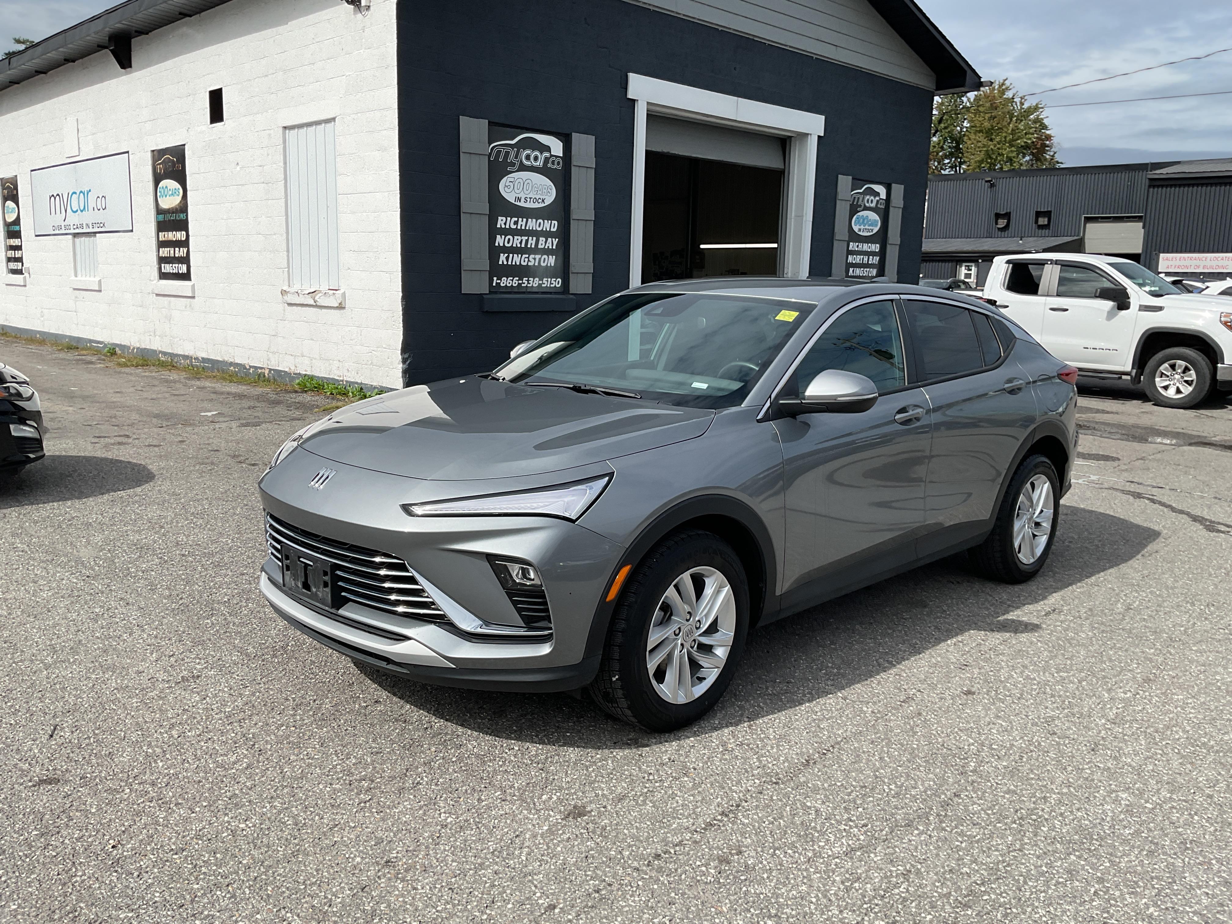 Gray 2025 Buick Envista SUV / Crossover Front-Wheel Drive 6-Speed Automatic