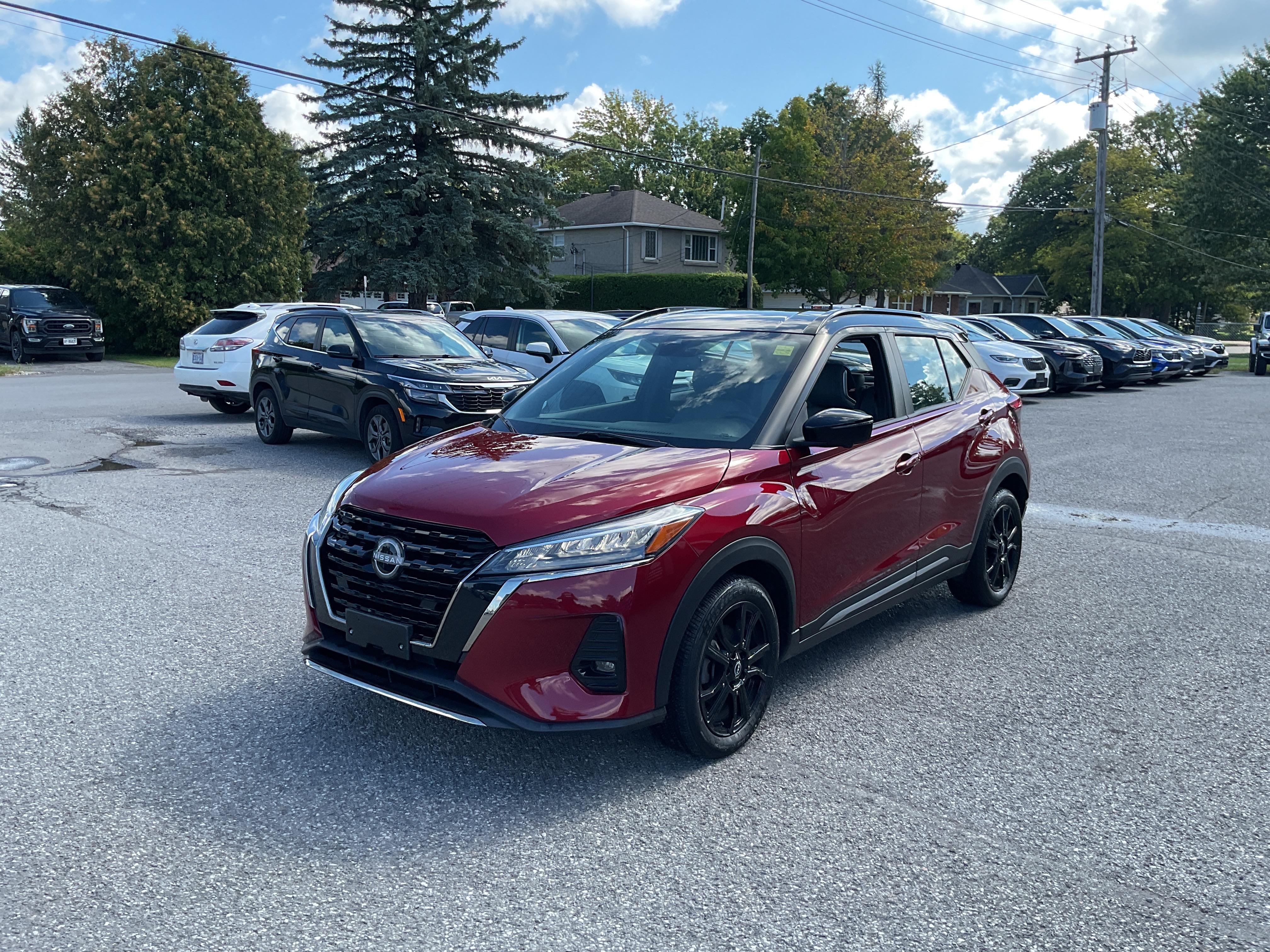 Red 2024 Nissan Kicks SUV / Crossover Front-Wheel Drive Automatic