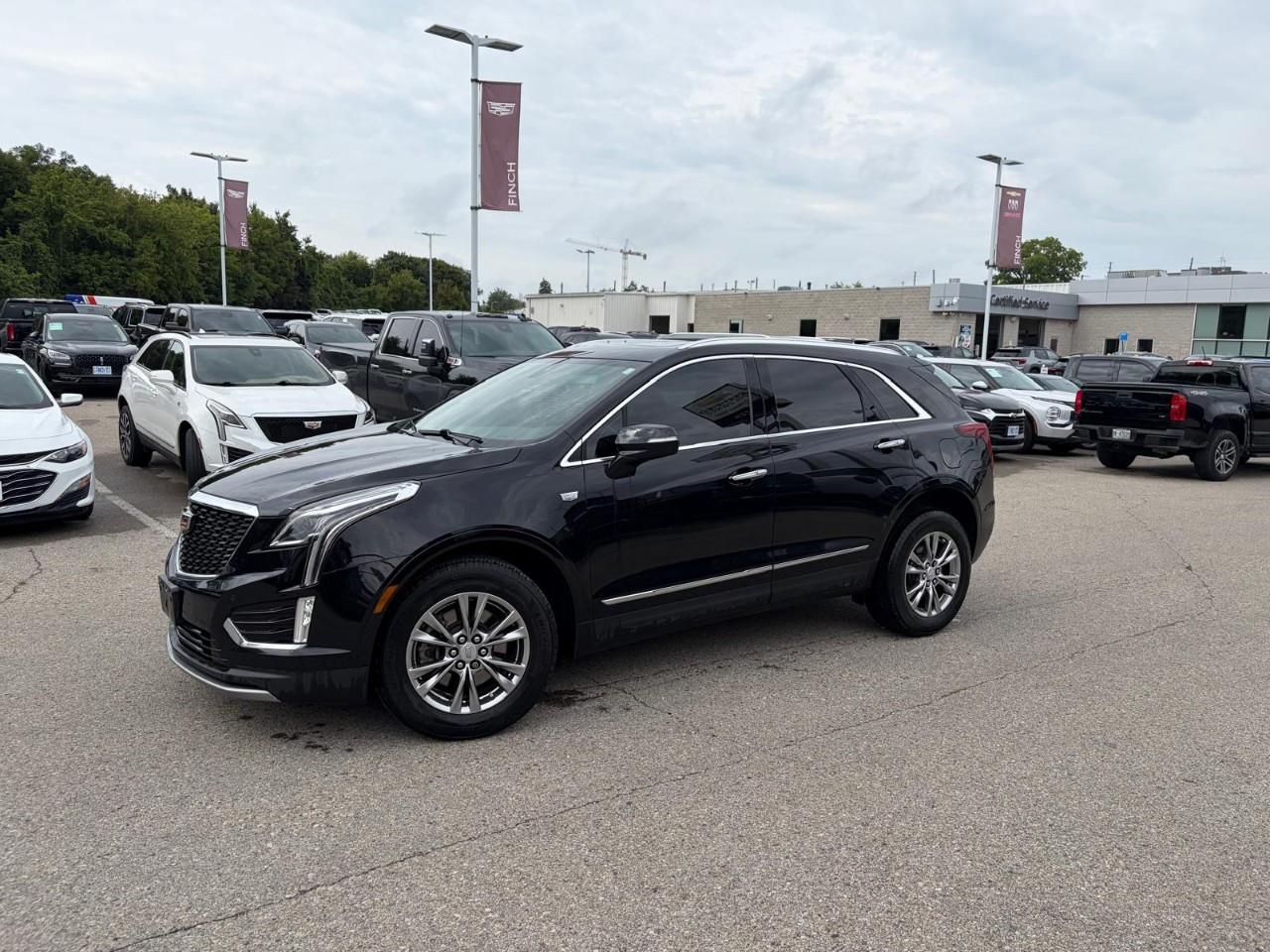 used 2021 Cadillac XT5 car, priced at $29,889