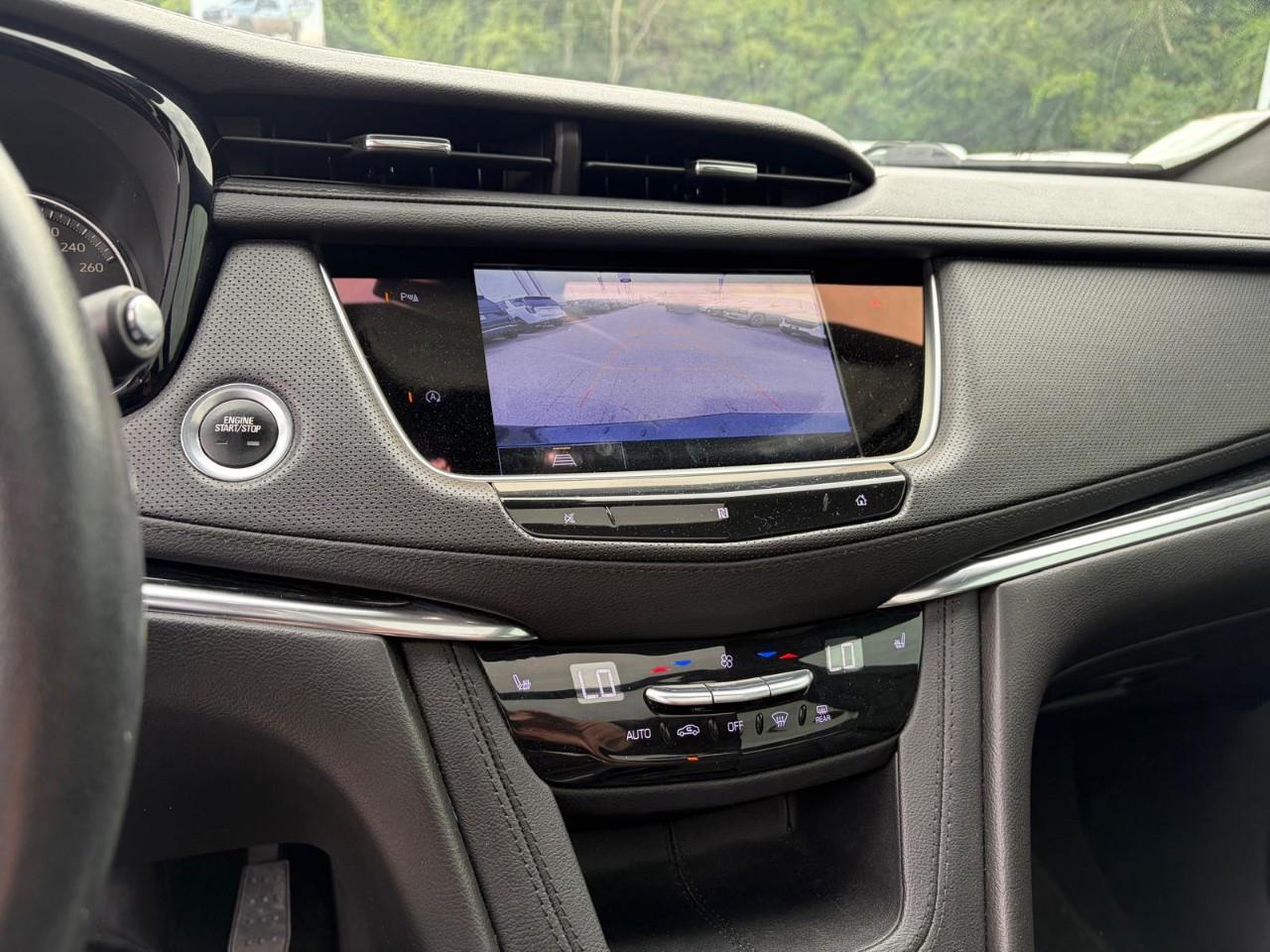 used 2021 Cadillac XT5 car, priced at $29,889
