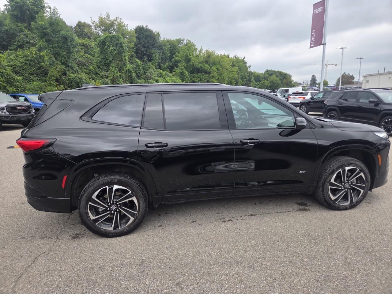 used 2025 Buick Enclave car, priced at $54,275