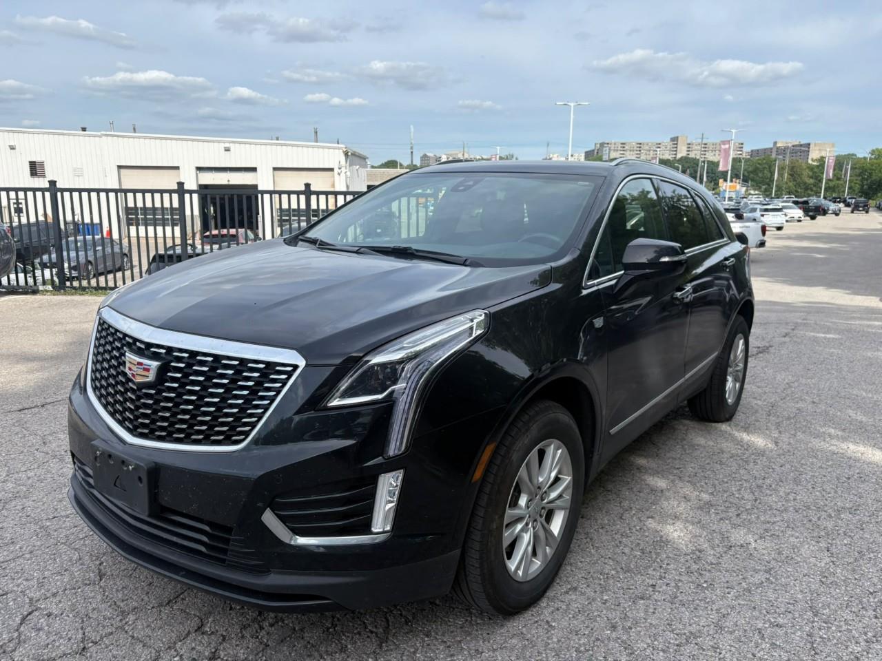 used 2024 Cadillac XT5 car, priced at $38,489