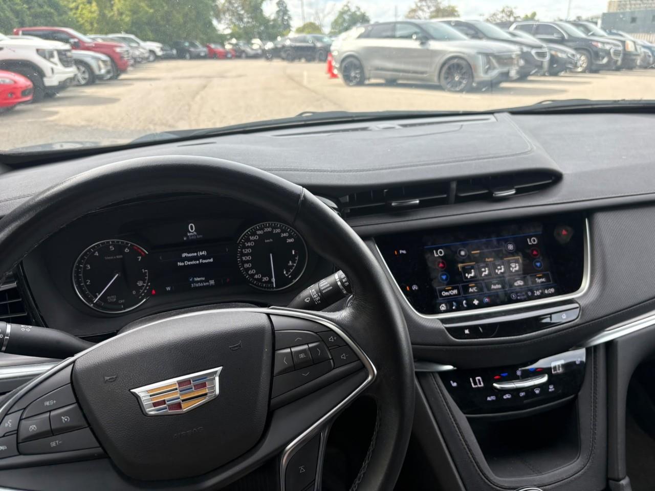 used 2024 Cadillac XT5 car, priced at $38,489
