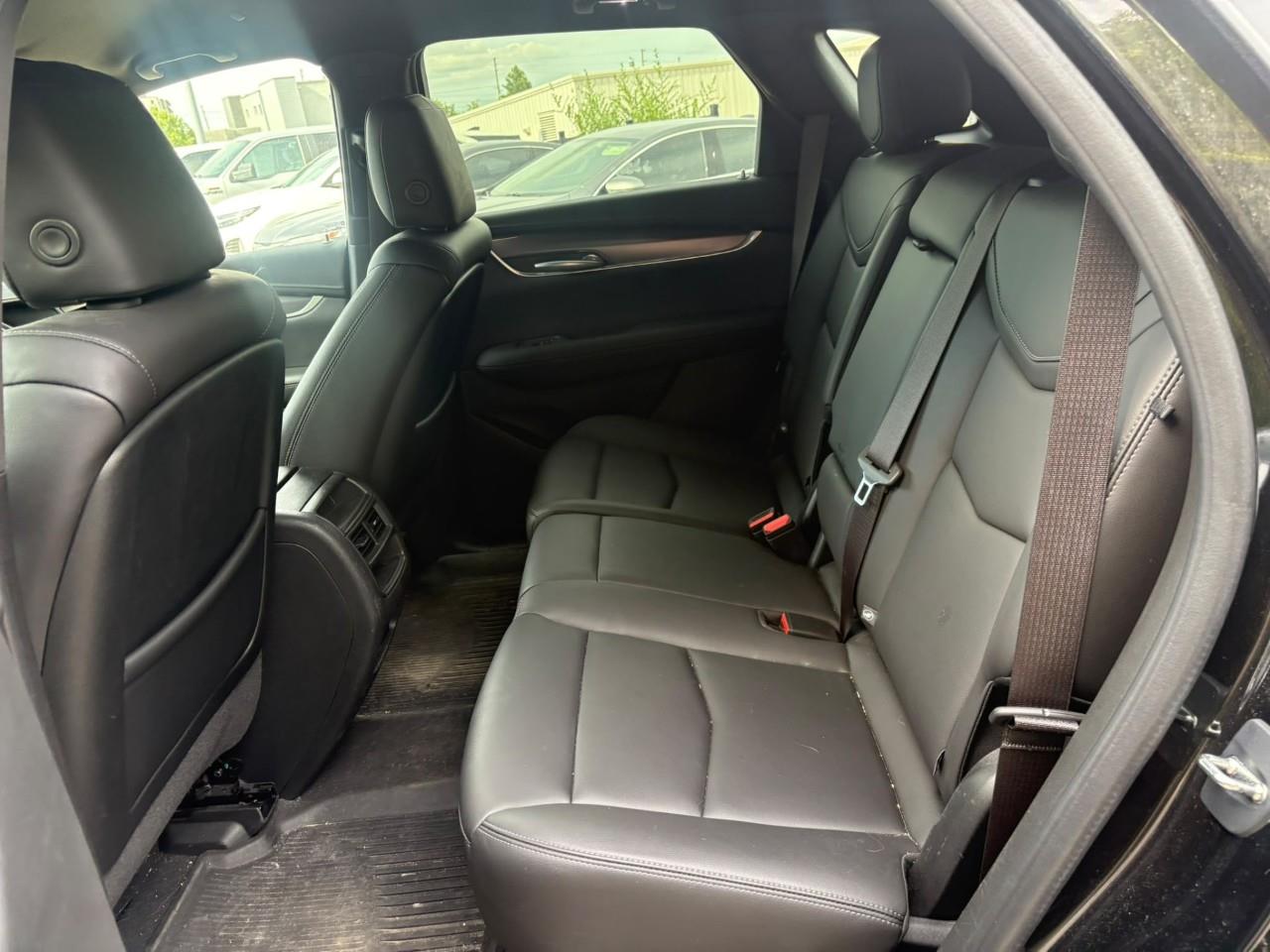 used 2024 Cadillac XT5 car, priced at $38,489