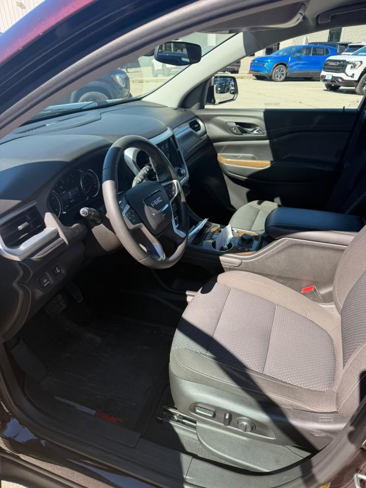 used 2021 GMC Acadia car, priced at $28,522