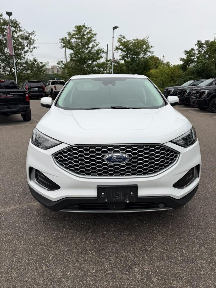used 2023 Ford Edge car, priced at $25,298