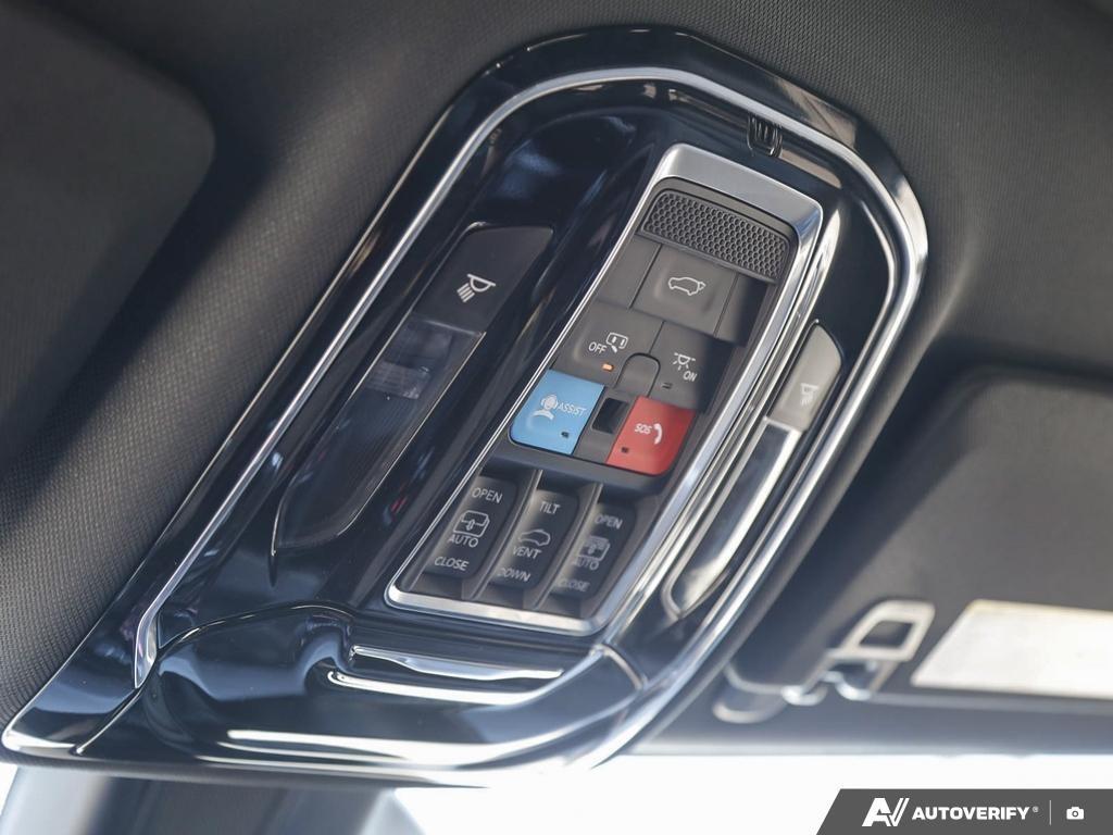 used 2023 Jeep Grand Cherokee car, priced at $43,718