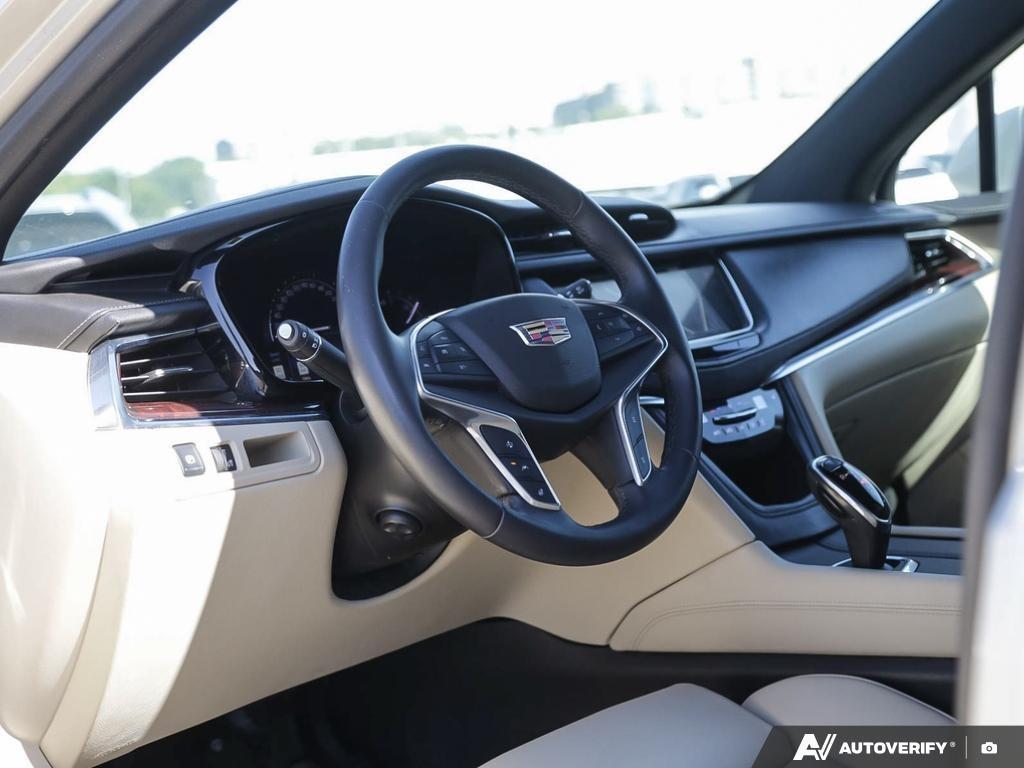 used 2017 Cadillac XT5 car, priced at $18,859
