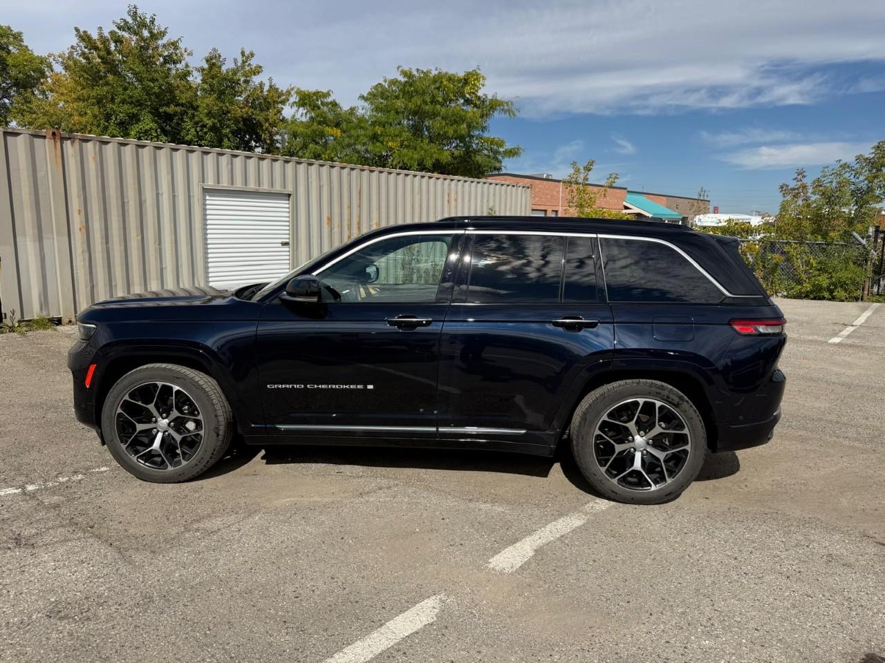 used 2024 Jeep Grand Cherokee car, priced at $55,040