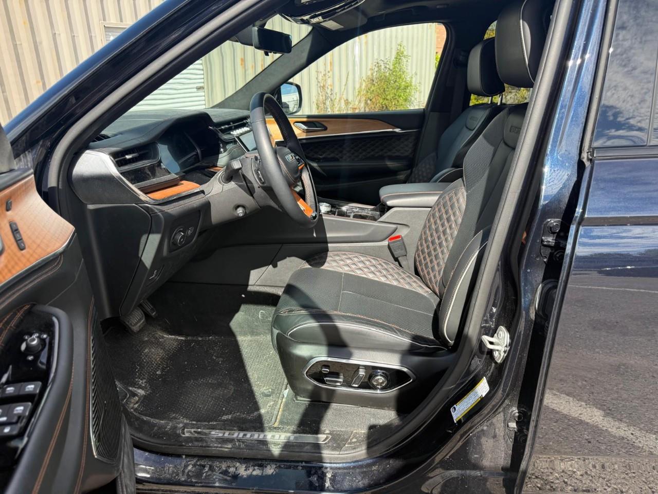 used 2024 Jeep Grand Cherokee car, priced at $55,040