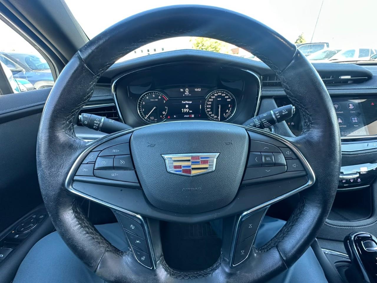 used 2022 Cadillac XT5 car, priced at $33,499