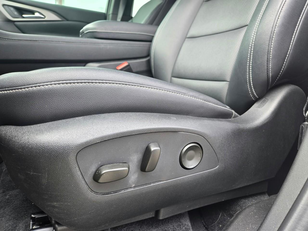 used 2024 Chevrolet Traverse car, priced at $44,077