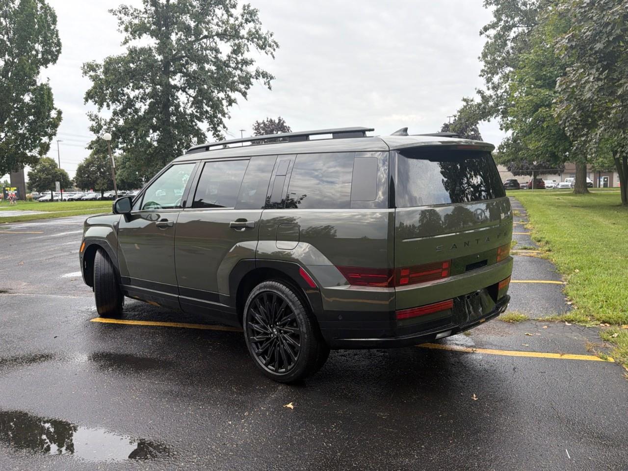 used 2024 Hyundai Santa Fe car, priced at $47,194