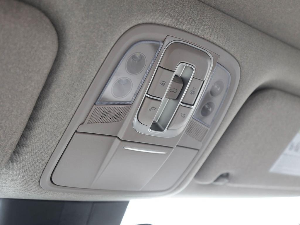 used 2020 Hyundai Santa Fe car, priced at $22,194