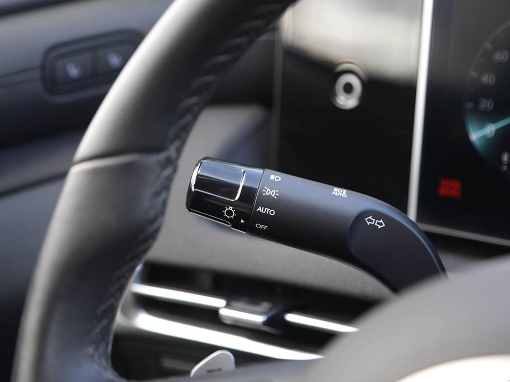used 2025 Hyundai Tucson Hybrid car, priced at $44,687