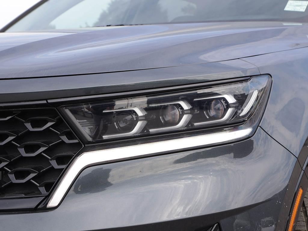 used 2021 Kia Sorento car, priced at $30,697