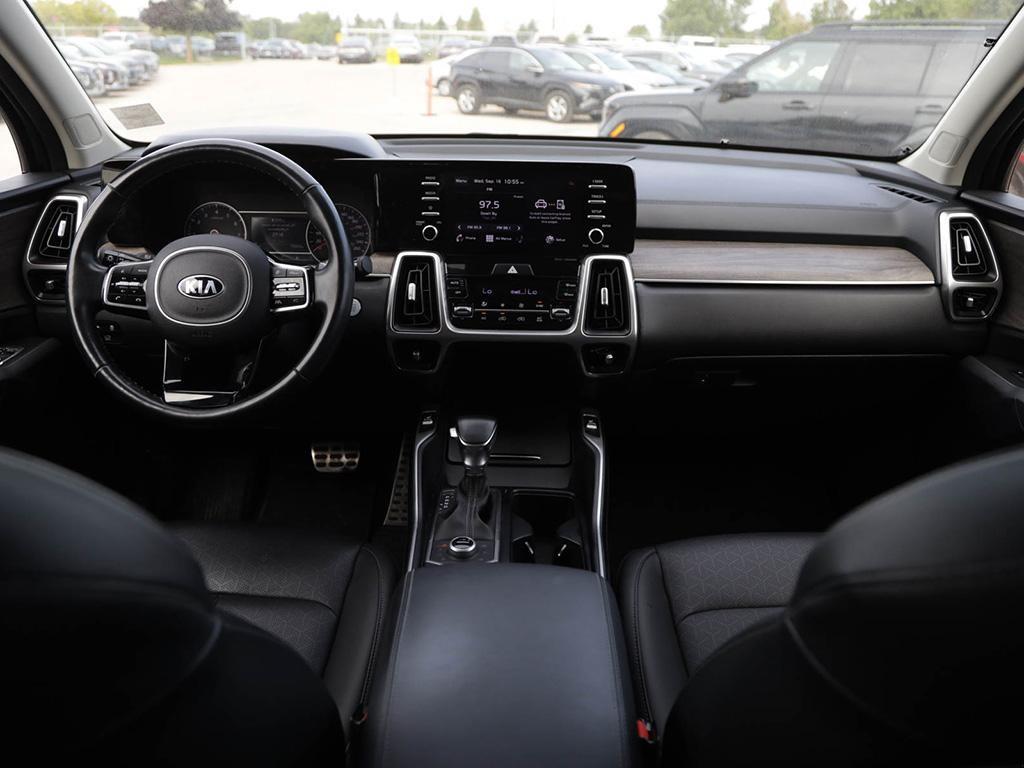 used 2021 Kia Sorento car, priced at $30,697