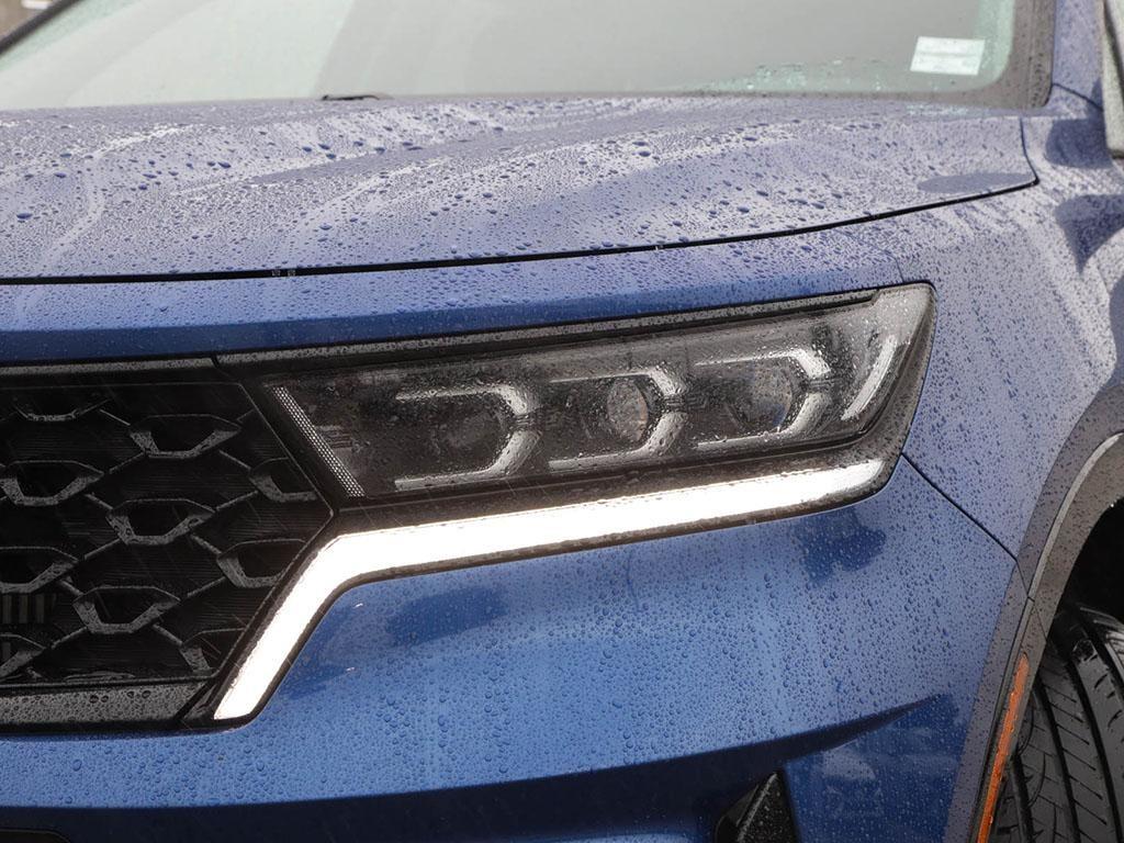 used 2023 Kia Sorento car, priced at $34,697