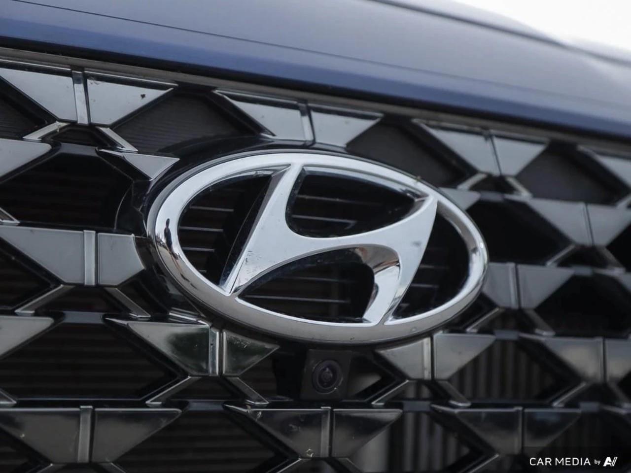 used 2022 Hyundai Santa Fe car, priced at $29,697