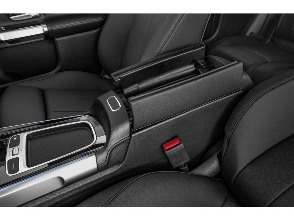 new 2026 Mercedes-Benz GLB 250 car, priced at $68,719