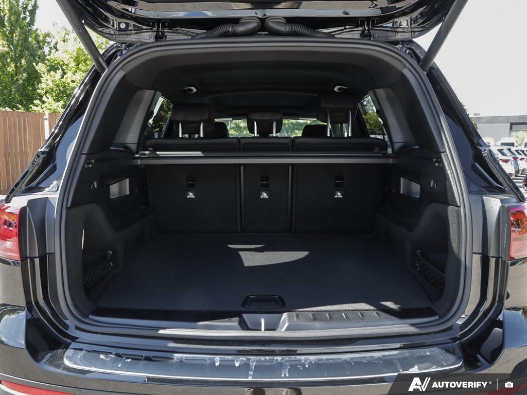 used 2026 Mercedes-Benz GLB 250 car, priced at $67,419
