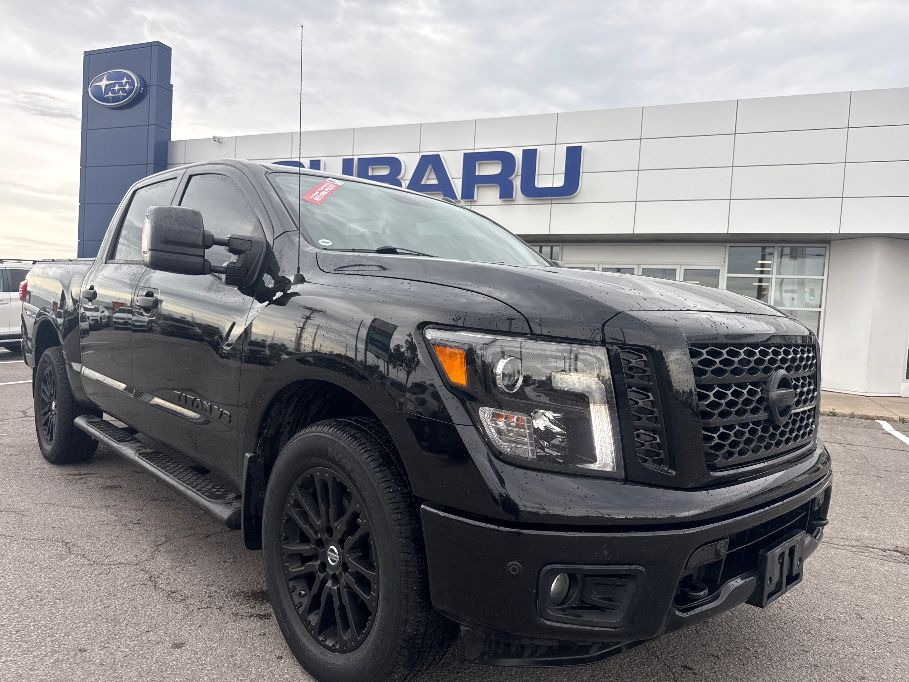 Black 2019 Nissan Titan Pickup Truck Four-Wheel Drive 7-Speed Automatic