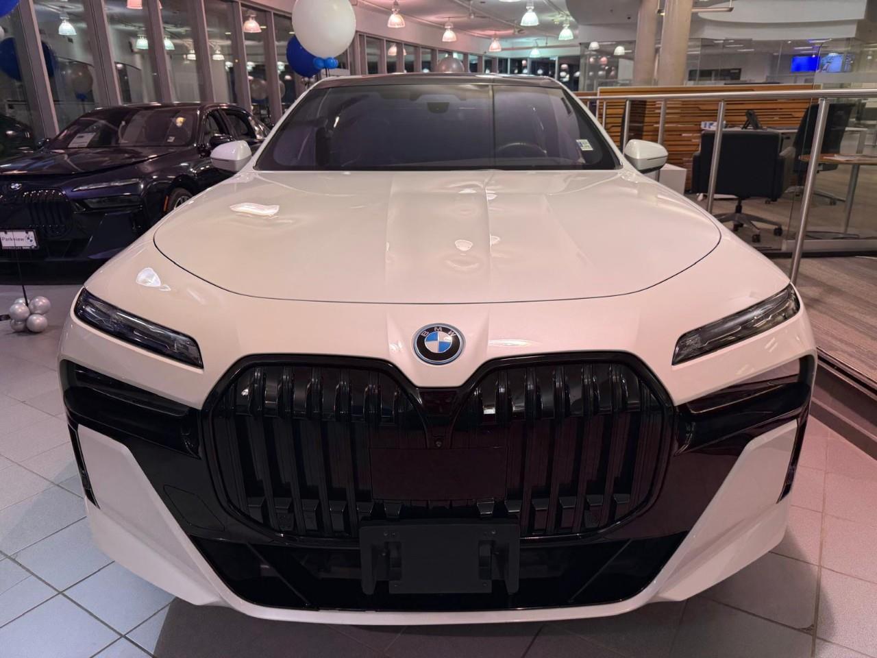 used 2023 BMW i7 car, priced at $97,977
