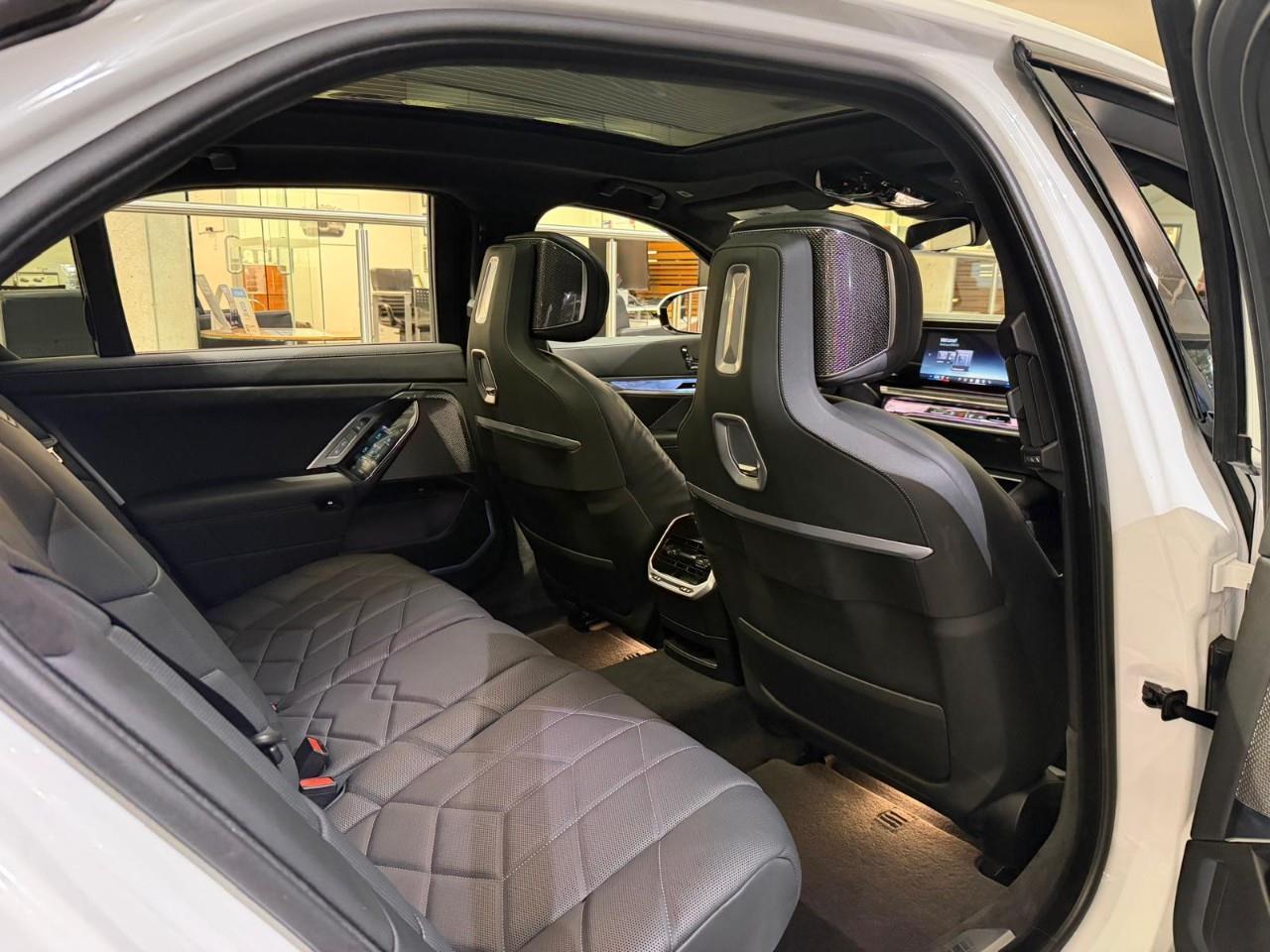 used 2023 BMW i7 car, priced at $97,977