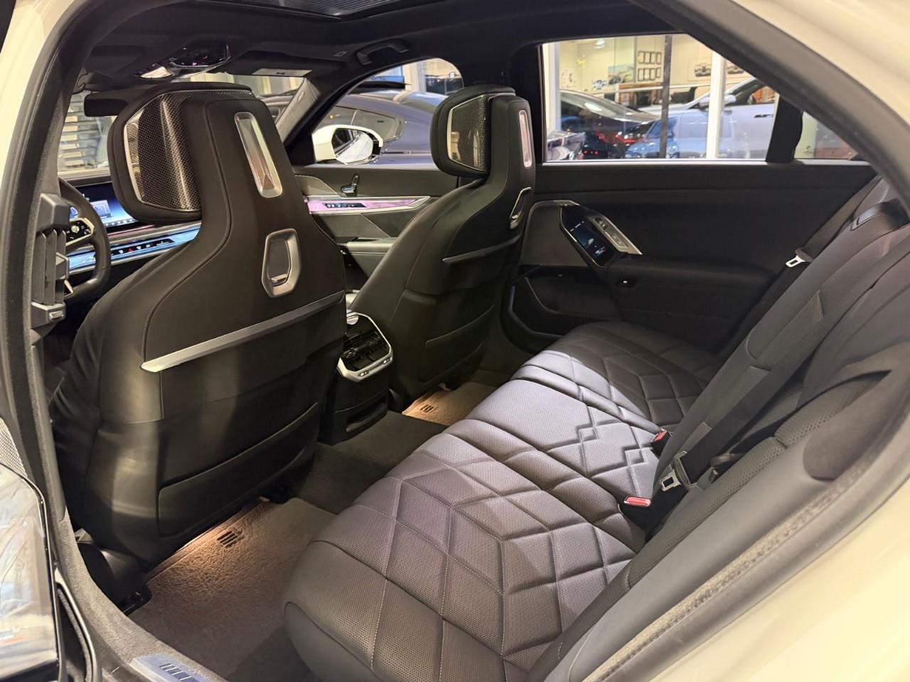used 2023 BMW i7 car, priced at $97,977