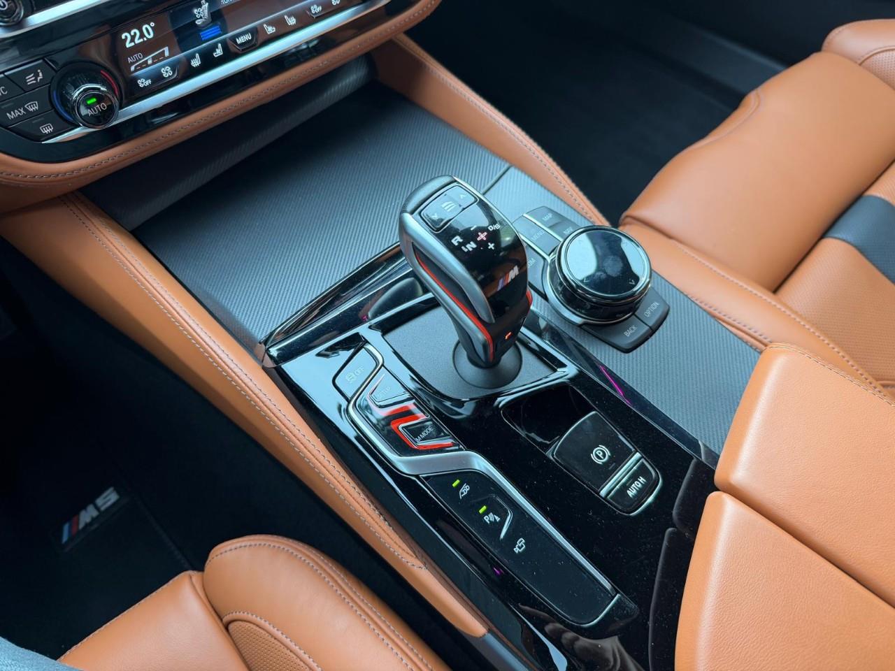 used 2023 BMW M5 car, priced at $139,977