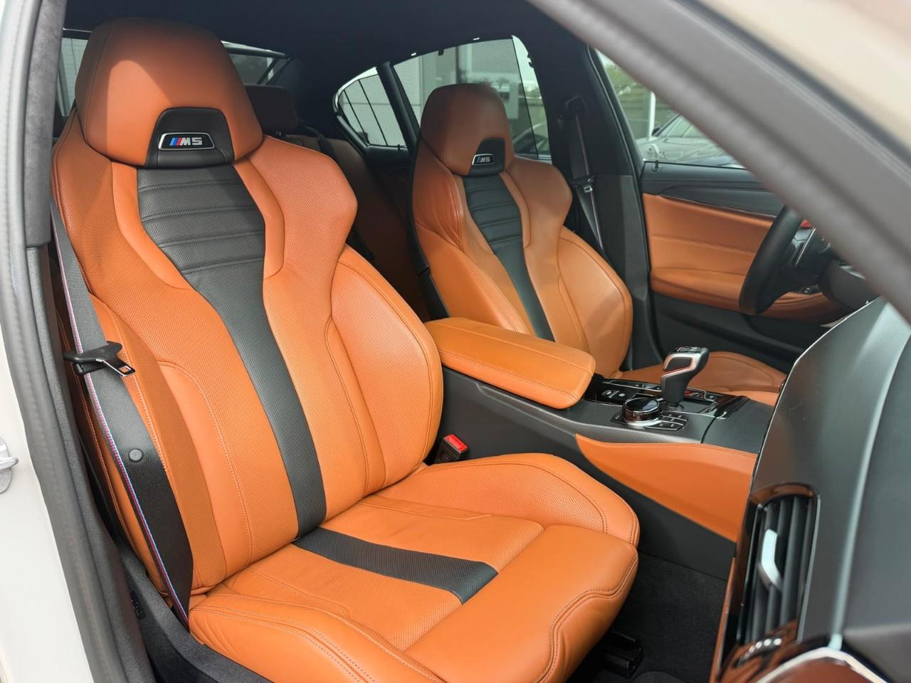 used 2023 BMW M5 car, priced at $139,977