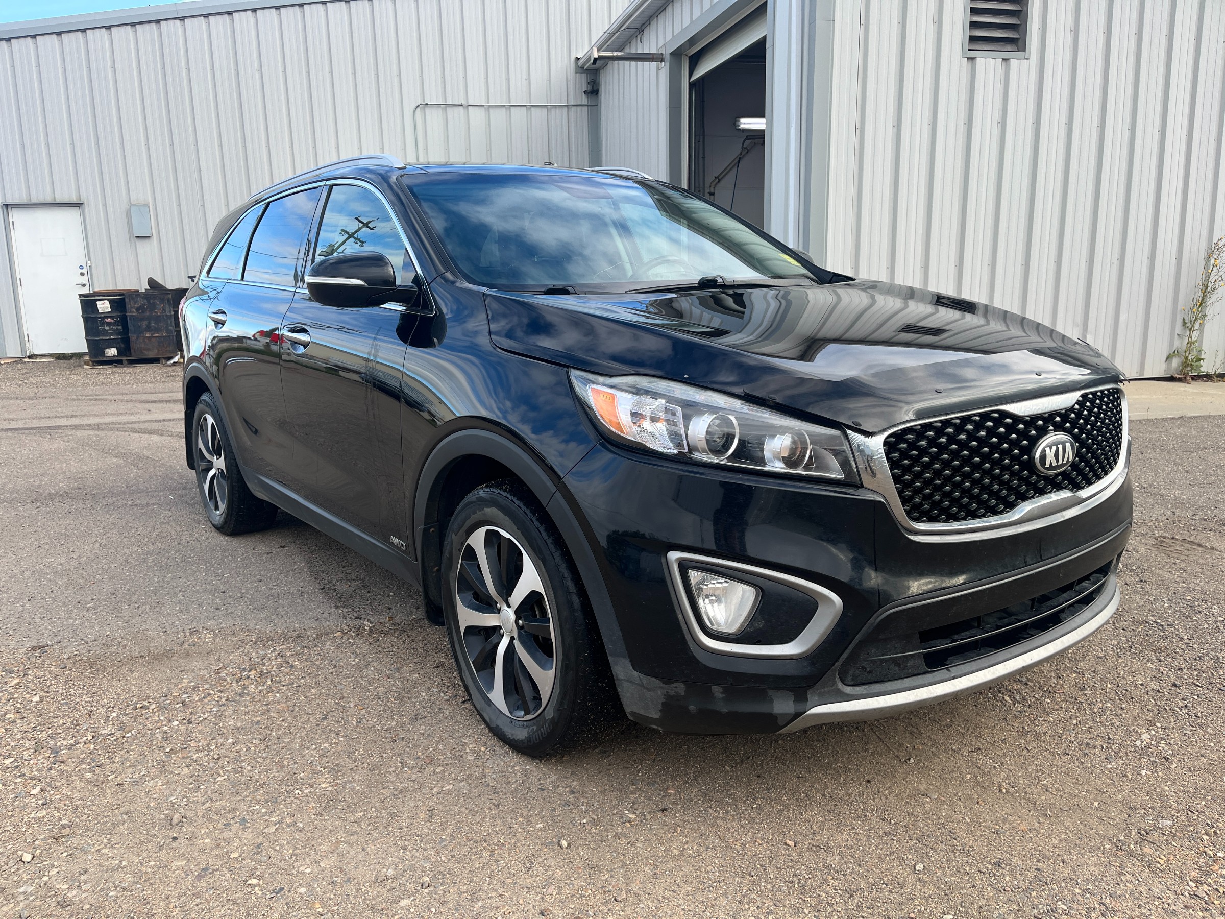 Black 2016 Kia Sorento SUV / Crossover All-Wheel Drive 6-Speed Automatic