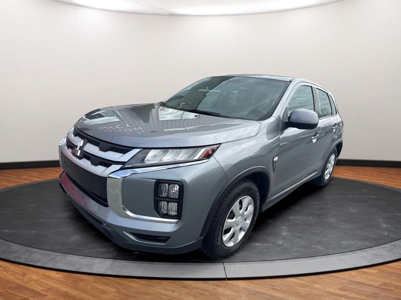 2022 Mitsubishi RVR ES AWC