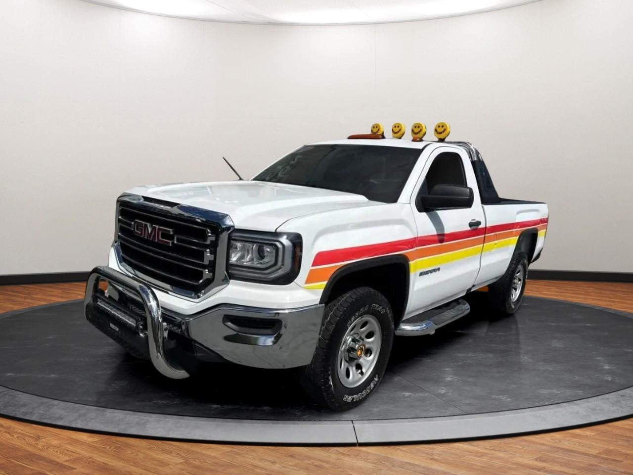 White 2018 GMC Sierra 1500 Pickup Truck 4X2 6-Speed Automatic