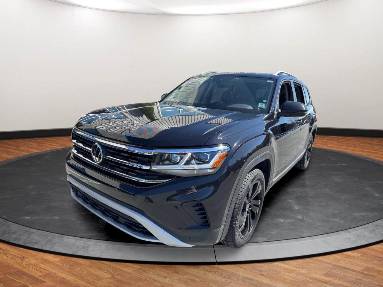 Black 2022 Volkswagen Atlas SUV / Crossover 8-Speed Automatic