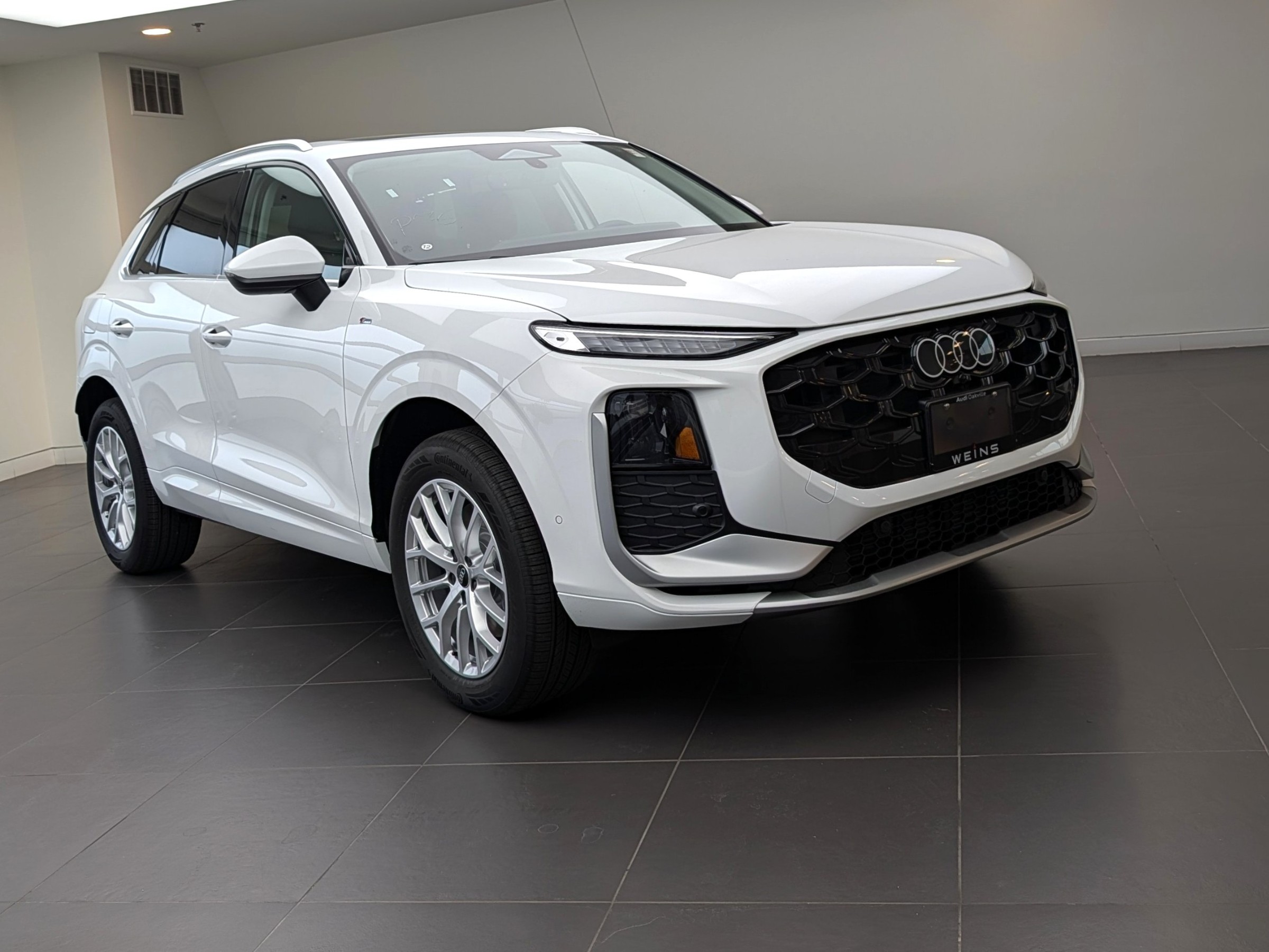 White 2026 Audi Q3 SUV / Crossover 7-Speed Automatic