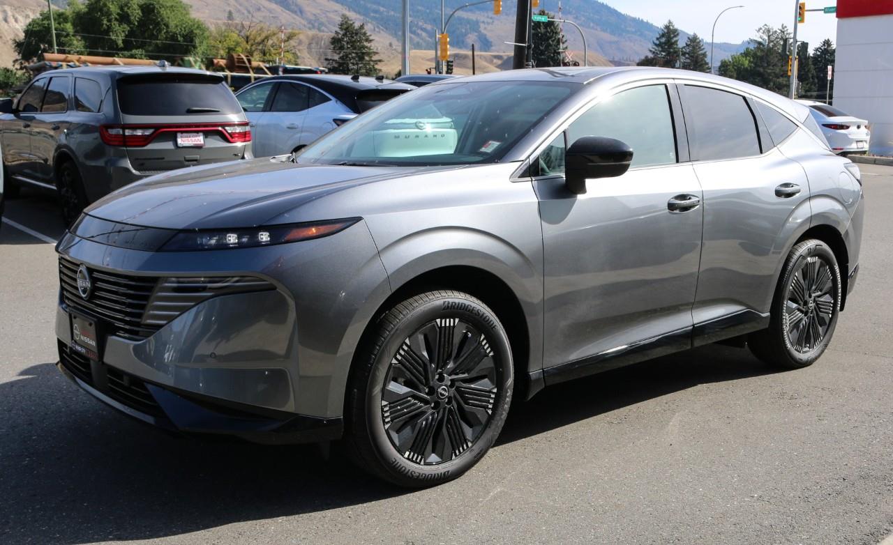 Gray 2027 Nissan Murano SUV / Crossover All-Wheel Drive Automatic