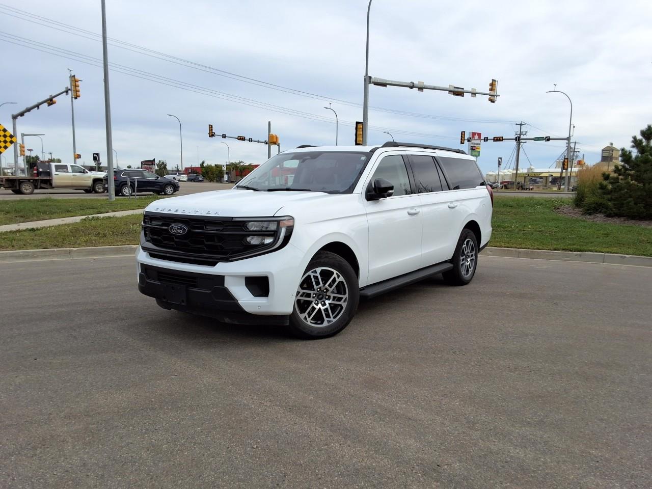 White 2025 Ford Expedition SUV / Crossover Four-Wheel Drive Automatic
