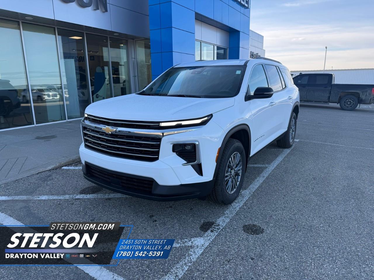 White 2026 Chevrolet Traverse SUV / Crossover Four-Wheel Drive 8-Speed Automatic