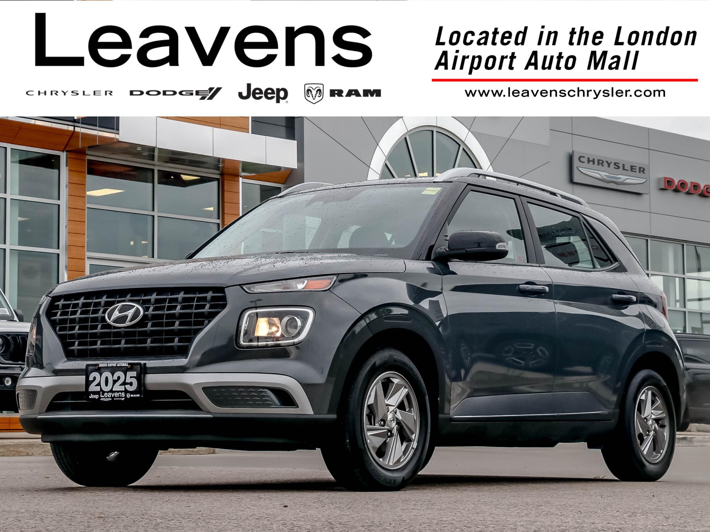 Gray 2025 Hyundai Venue SUV / Crossover Front-Wheel Drive Continuously Variable Transmission