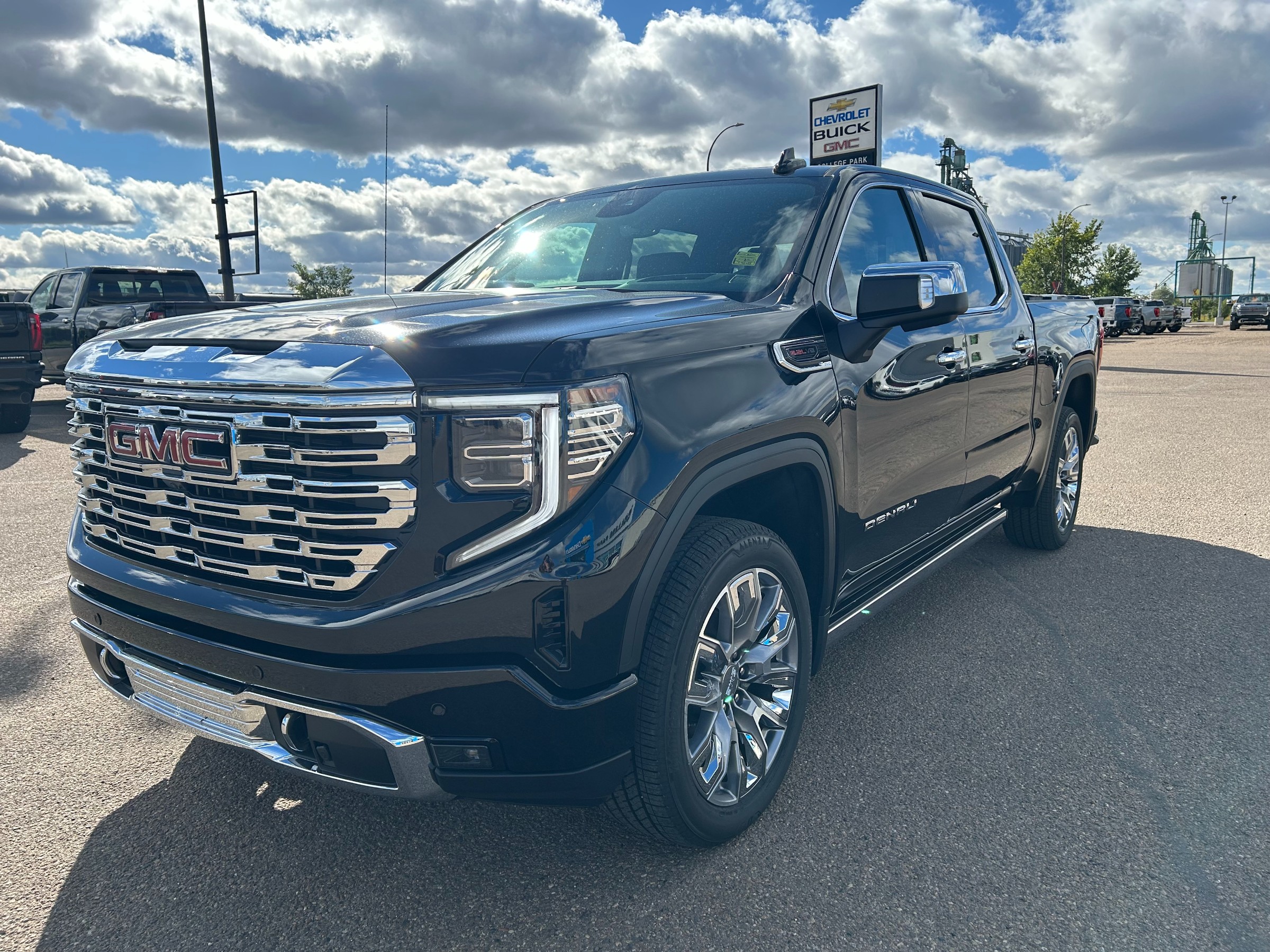 Black 2026 GMC Sierra 1500 Pickup Truck Four-Wheel Drive Automatic
