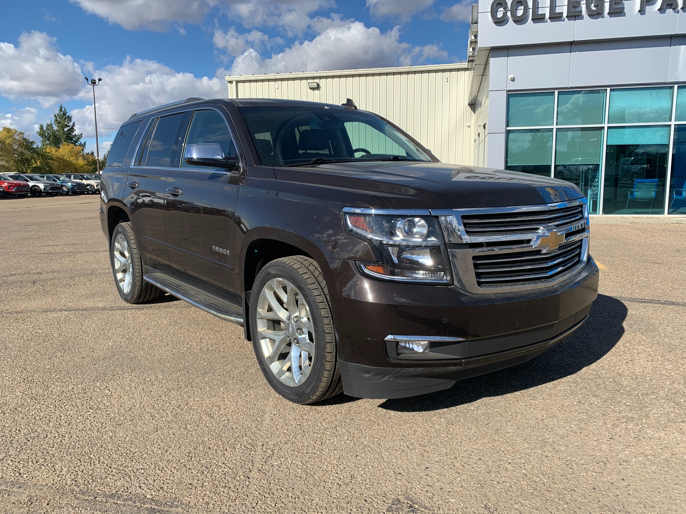  2018 Chevrolet Tahoe SUV / Crossover Four-Wheel Drive 6-Speed Automatic