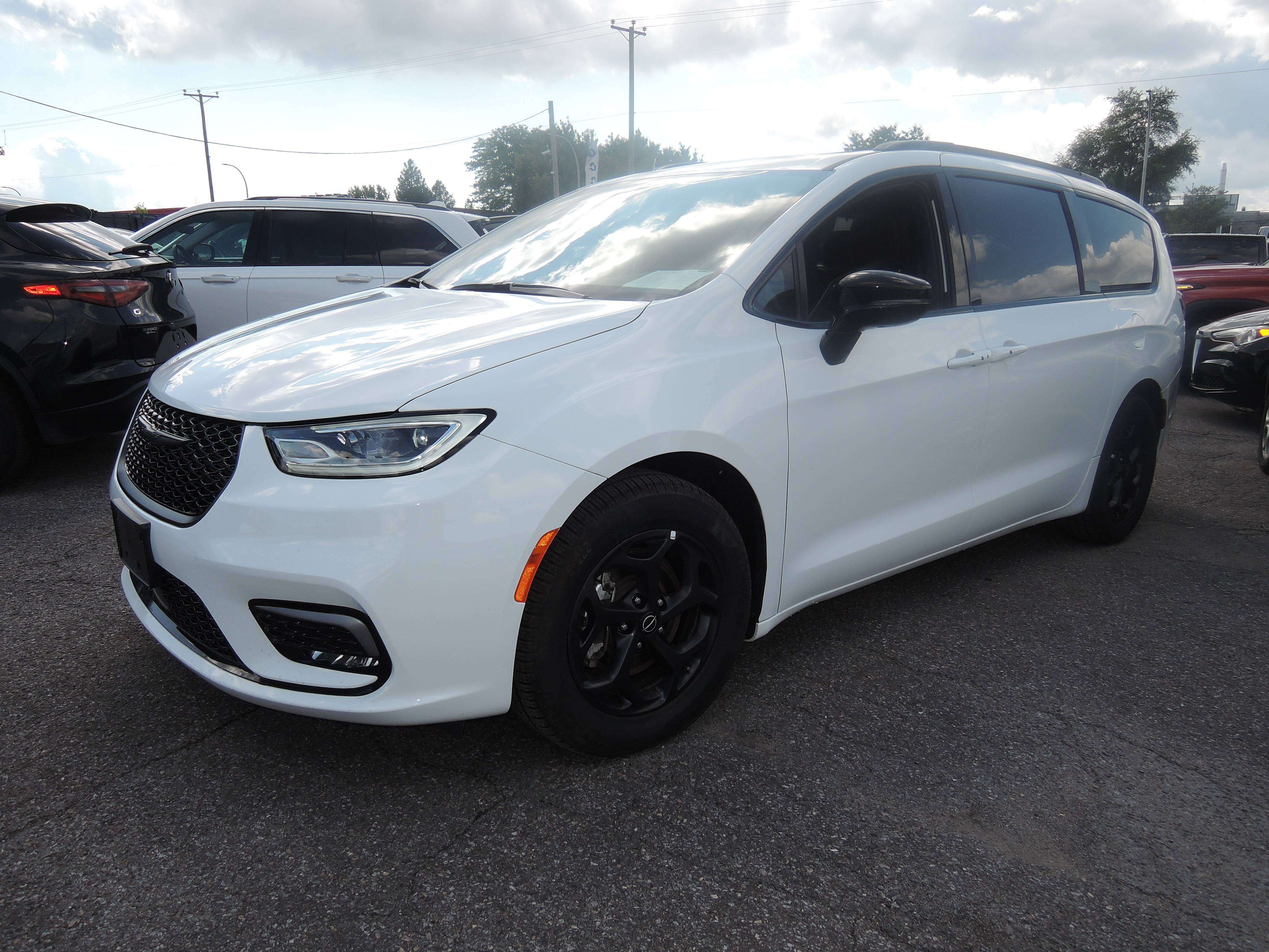 Chrysler Pacifica 2025